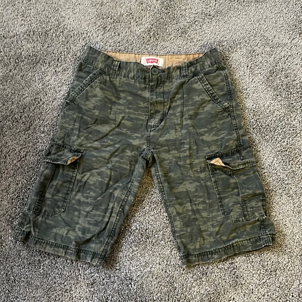 Levi’s Boys Army Print Cargo Shorts W 6 pockets